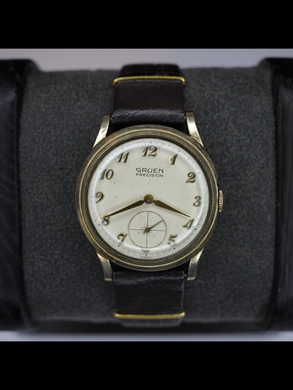 Vintage 1950’s Gruen Precision Swiss Manual Wind Small Seconds Gold Plated Watch
